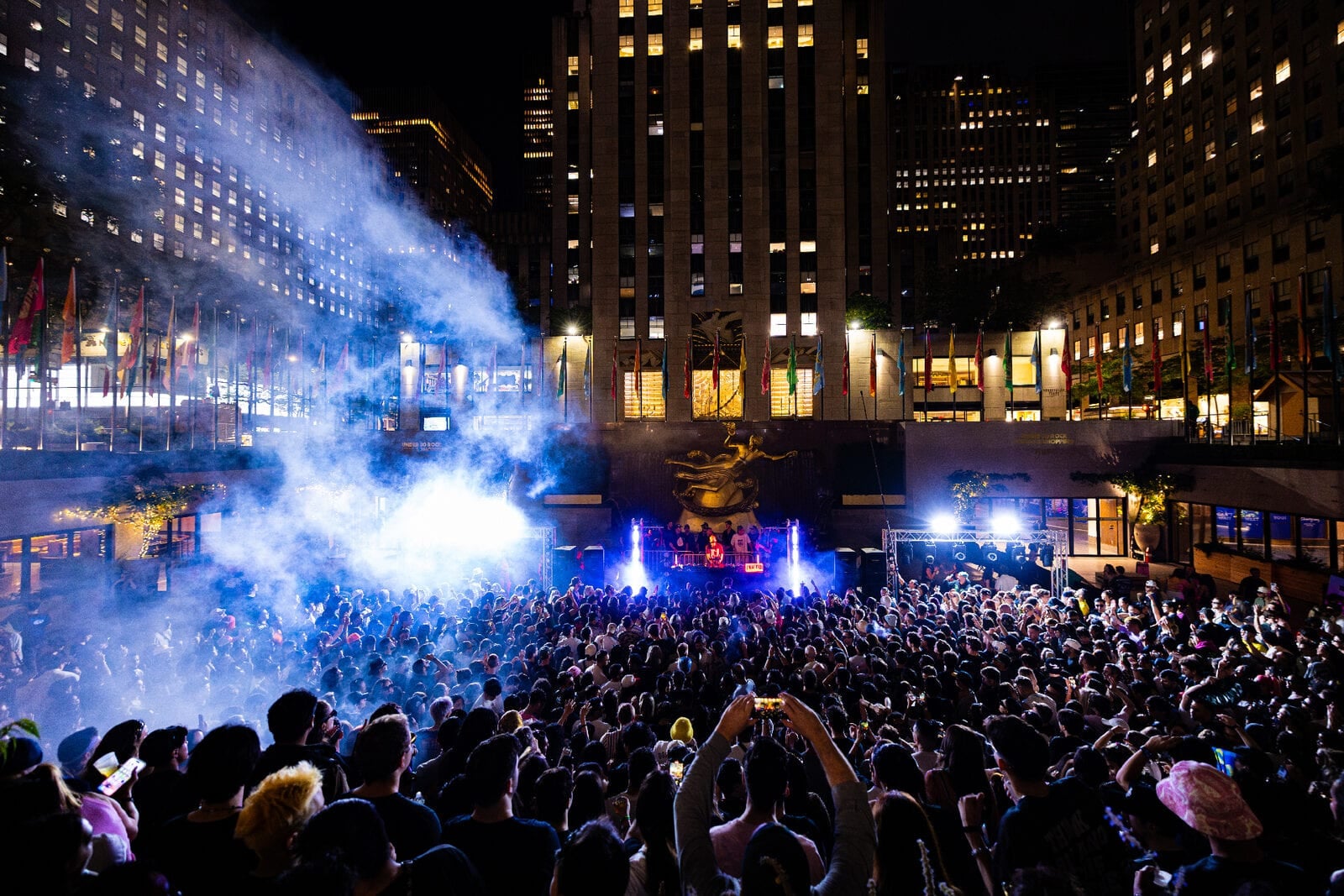 An Iconic Plaza Turned Into A Late-Night Techno Room
